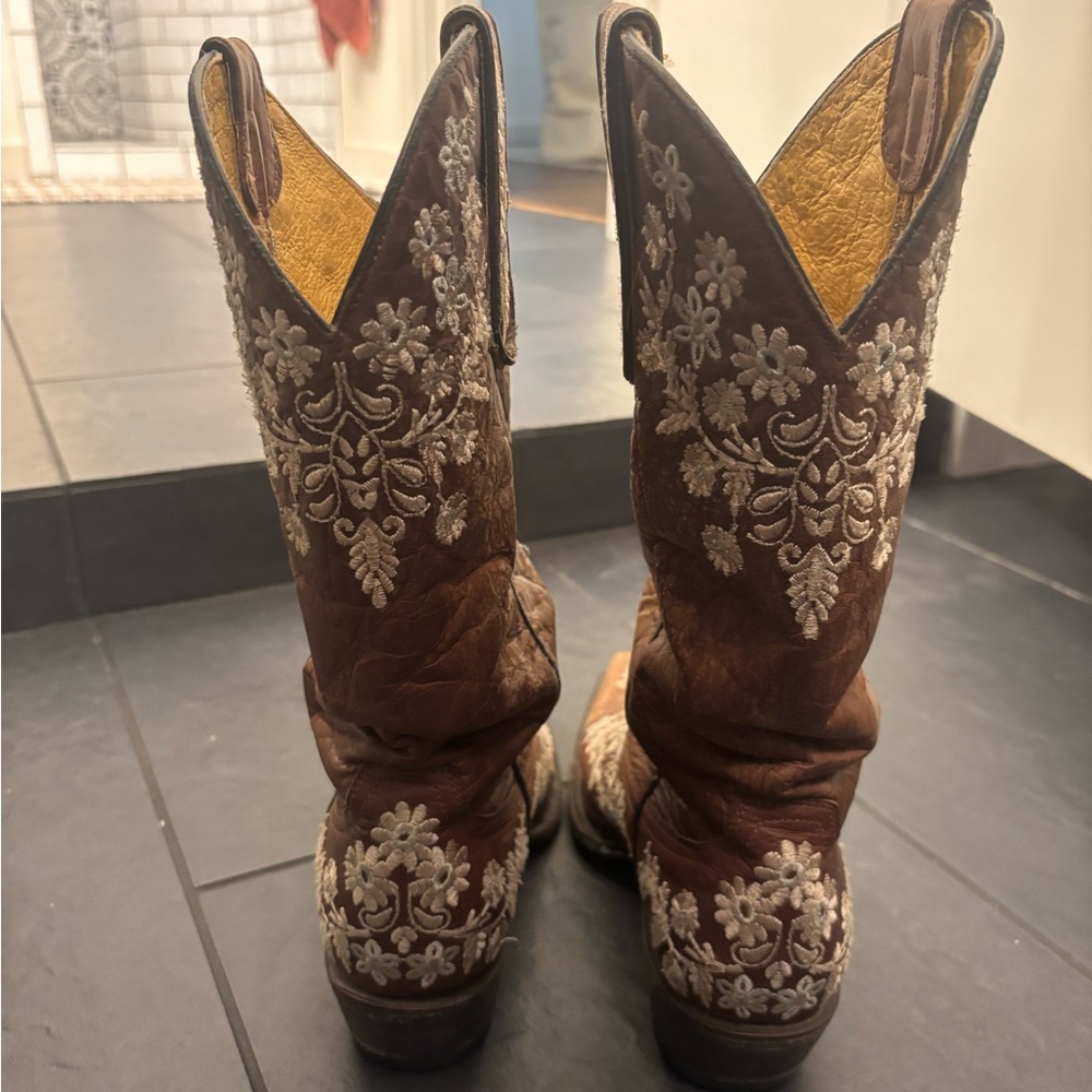 Brown Embroidered Western Boots - image 7